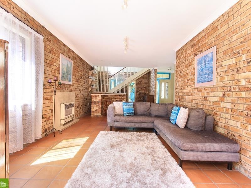 22 McArthur Parade, Mangerton NSW 2500