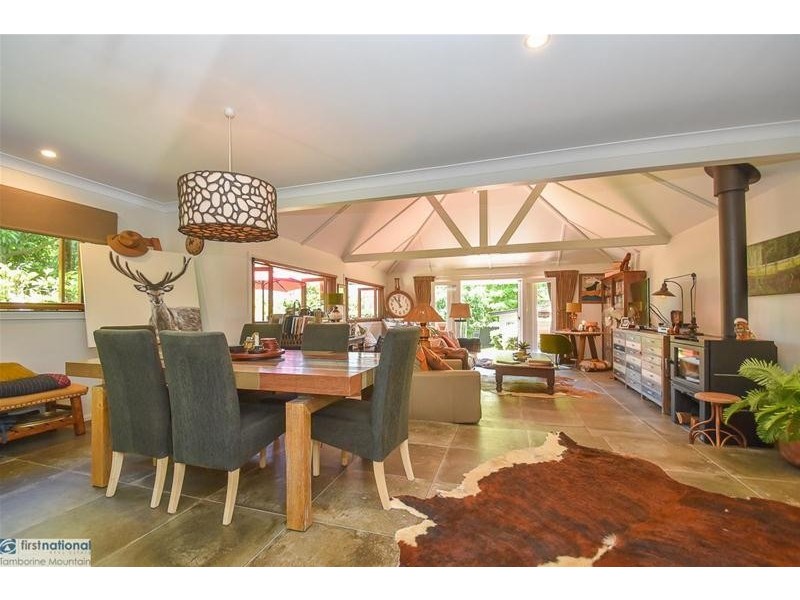 27 Yuulong Road, Tamborine Mountain QLD 4272