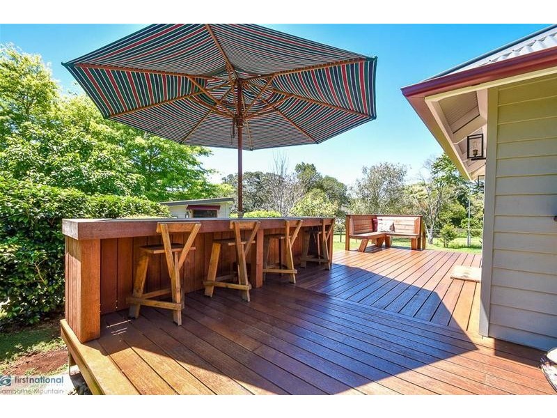 27 Yuulong Road, Tamborine Mountain QLD 4272