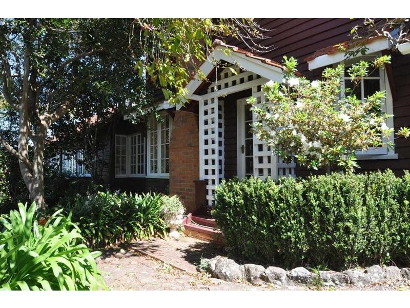 1 Cliff Way, Tamborine Mountain QLD 4272