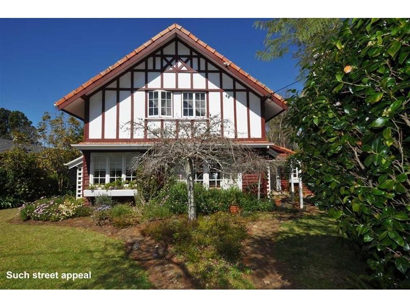 1 Cliff Way, Tamborine Mountain QLD 4272