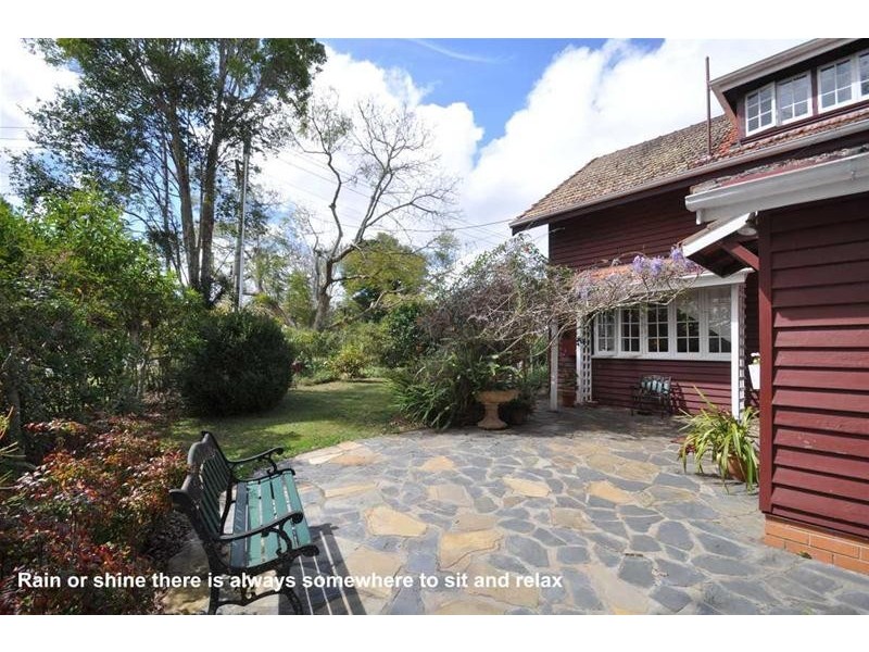 1 Cliff Way, Tamborine Mountain QLD 4272