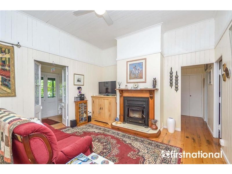 52 North Street, Tamborine Mountain QLD 4272