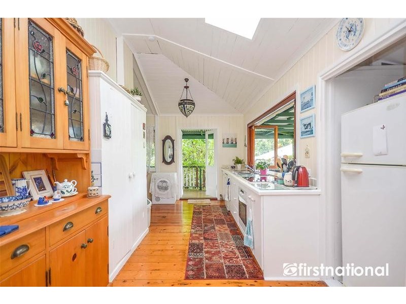 52 North Street, Tamborine Mountain QLD 4272