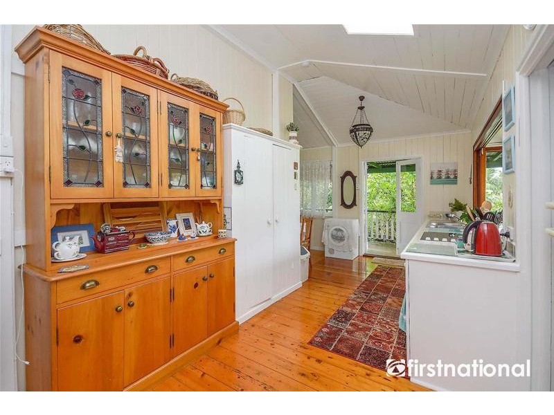 52 North Street, Tamborine Mountain QLD 4272