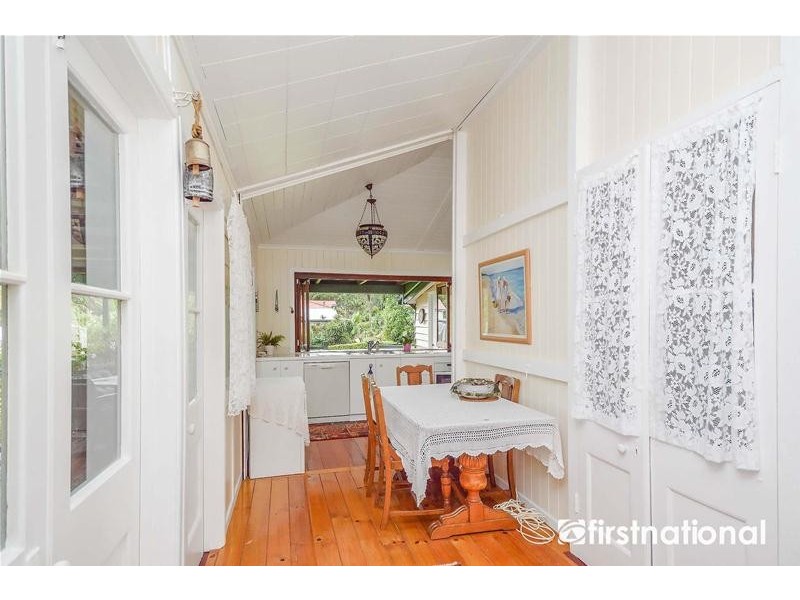 52 North Street, Tamborine Mountain QLD 4272