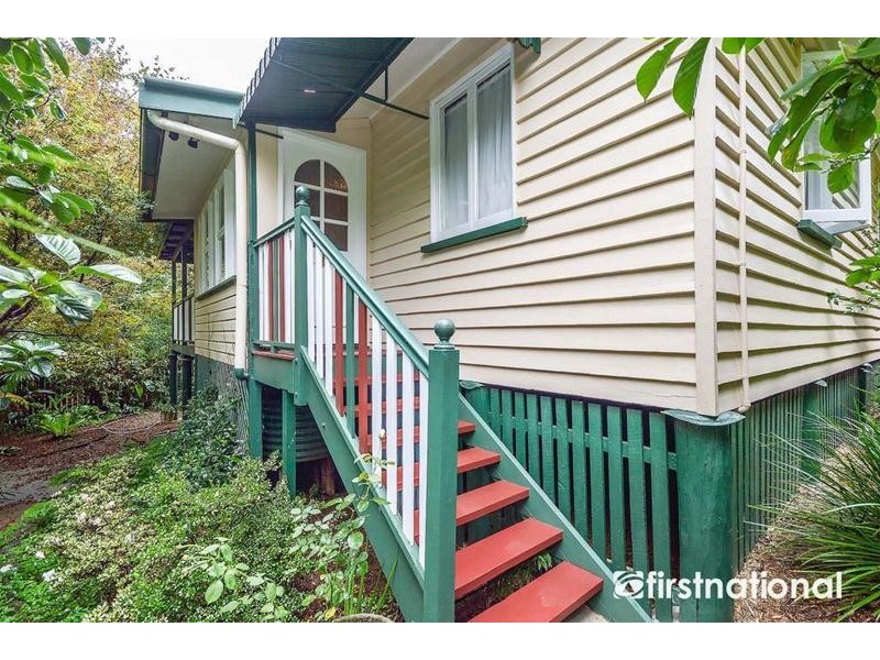 52 North Street, Tamborine Mountain QLD 4272