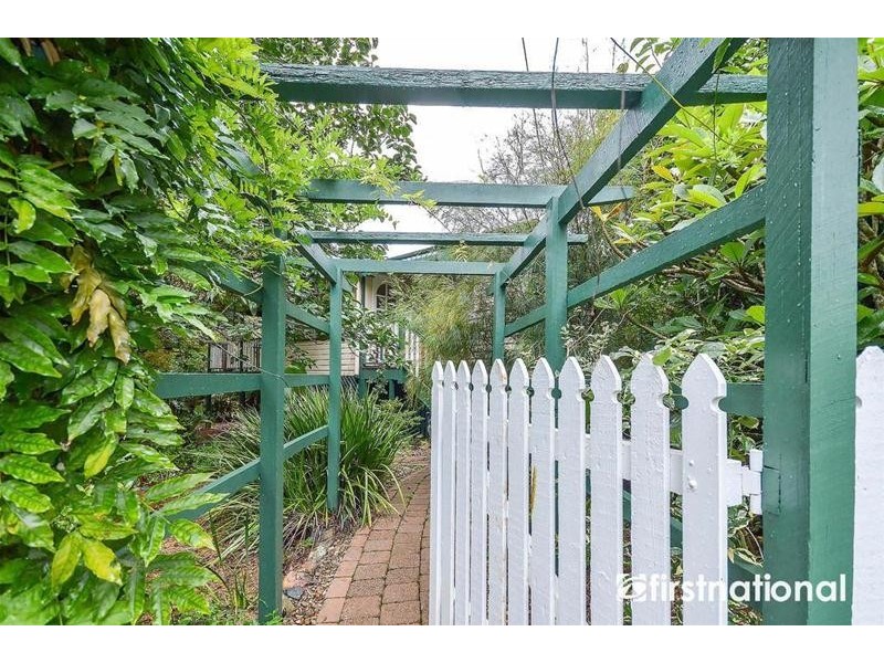 52 North Street, Tamborine Mountain QLD 4272