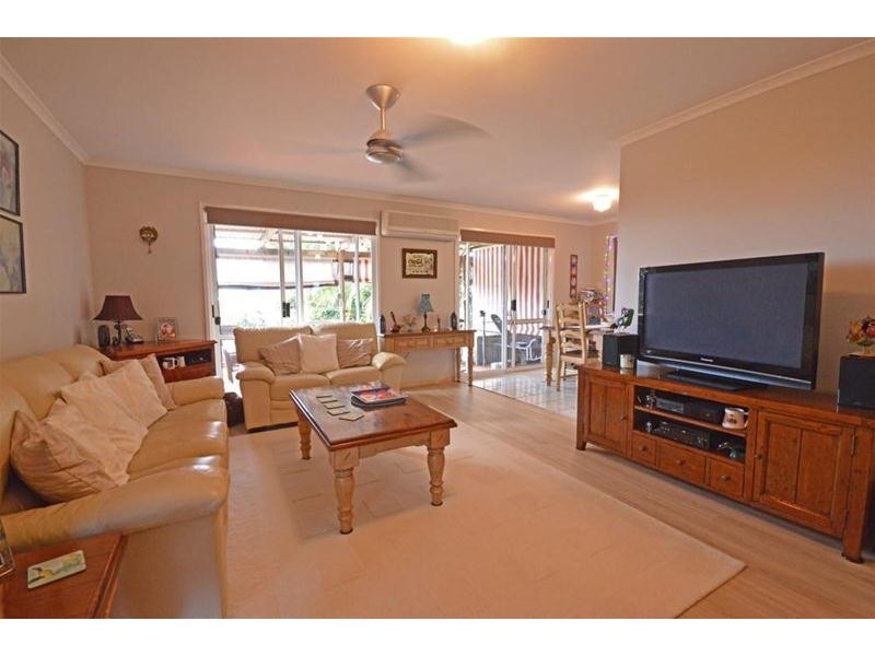 11 Lamington Parade, Tamborine Mountain QLD 4272