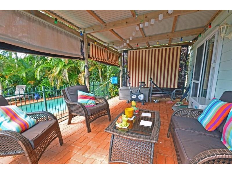 11 Lamington Parade, Tamborine Mountain QLD 4272