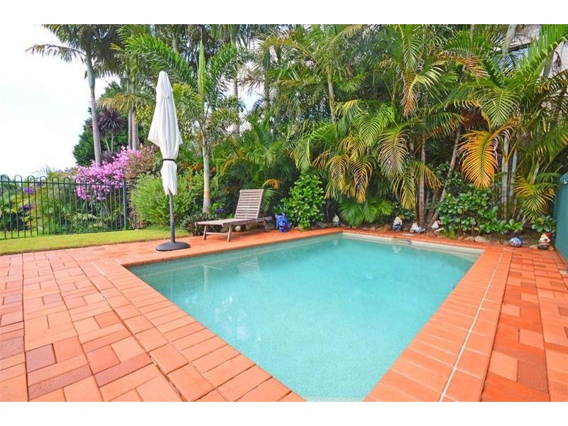 11 Lamington Parade, Tamborine Mountain QLD 4272