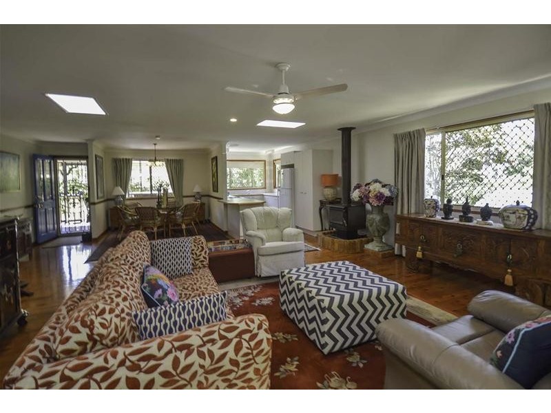 21 Huyber Lane, Tamborine Mountain QLD 4272