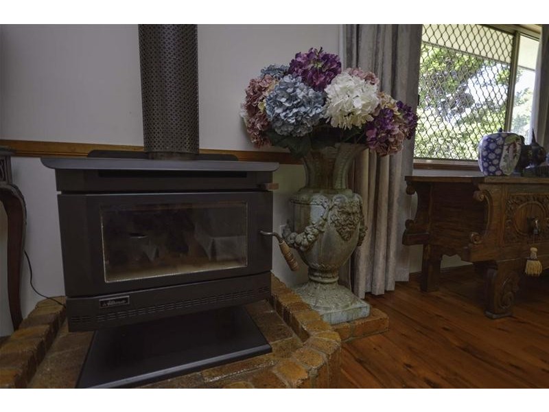 21 Huyber Lane, Tamborine Mountain QLD 4272