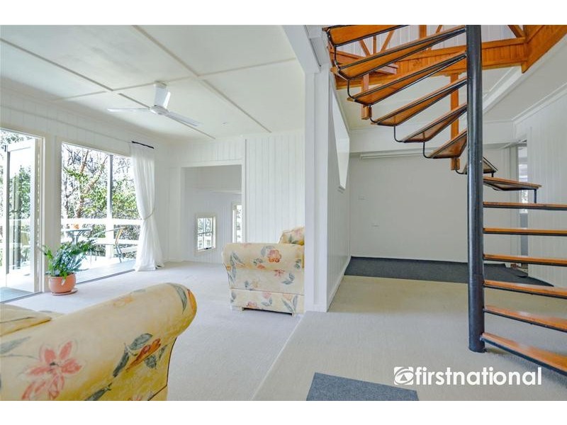 11 Orchis Drive, Tamborine Mountain QLD 4272