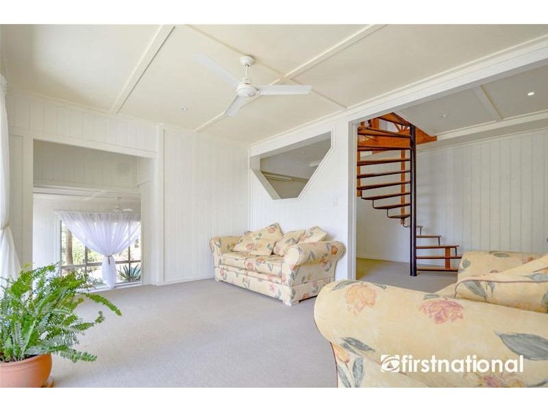 11 Orchis Drive, Tamborine Mountain QLD 4272