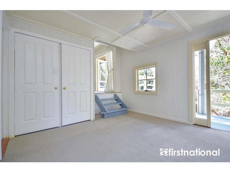 11 Orchis Drive, Tamborine Mountain QLD 4272