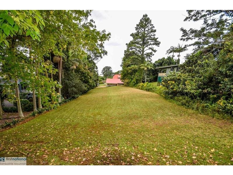 154 Long Road, Tamborine Mountain QLD 4272