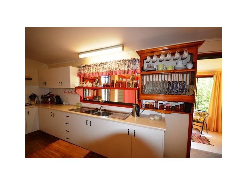 Eagle Heights QLD 4271