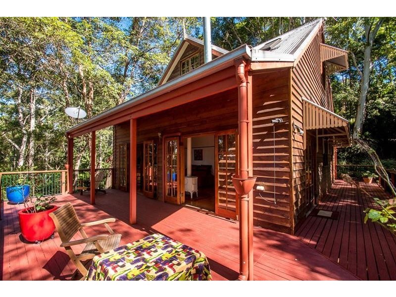 123 Contour Road, Tamborine Mountain QLD 4272