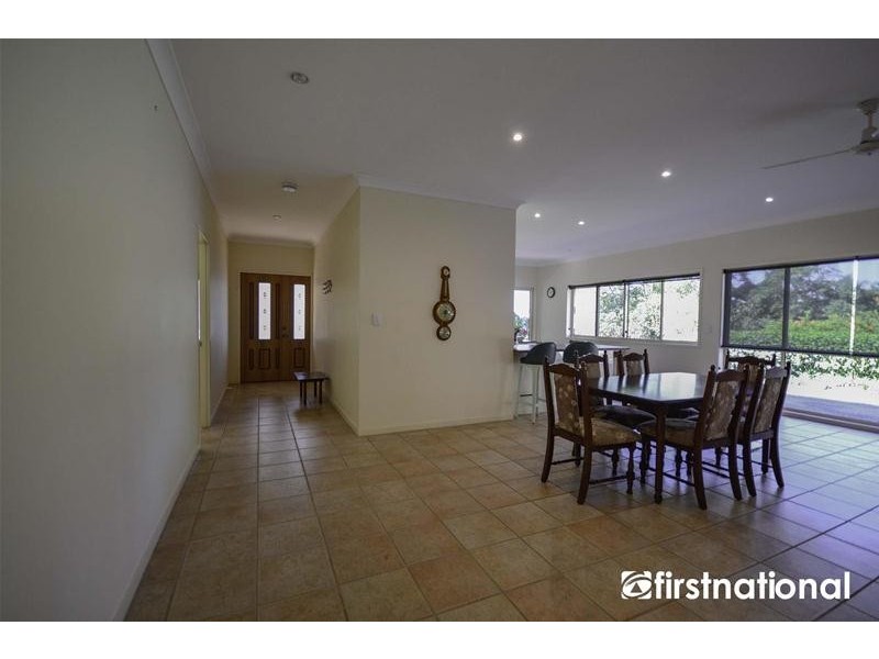 2 Ambon Court, Tamborine Mountain QLD 4272