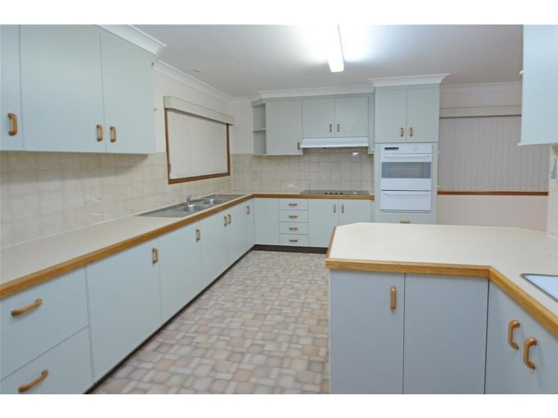 5 Morell Street, Tamborine Mountain QLD 4272