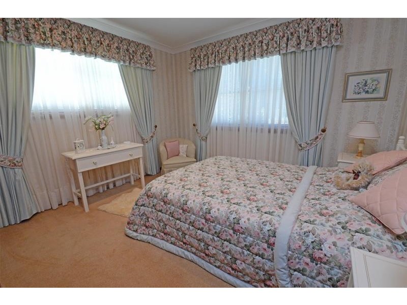 20 White Road, Tamborine Mountain QLD 4272