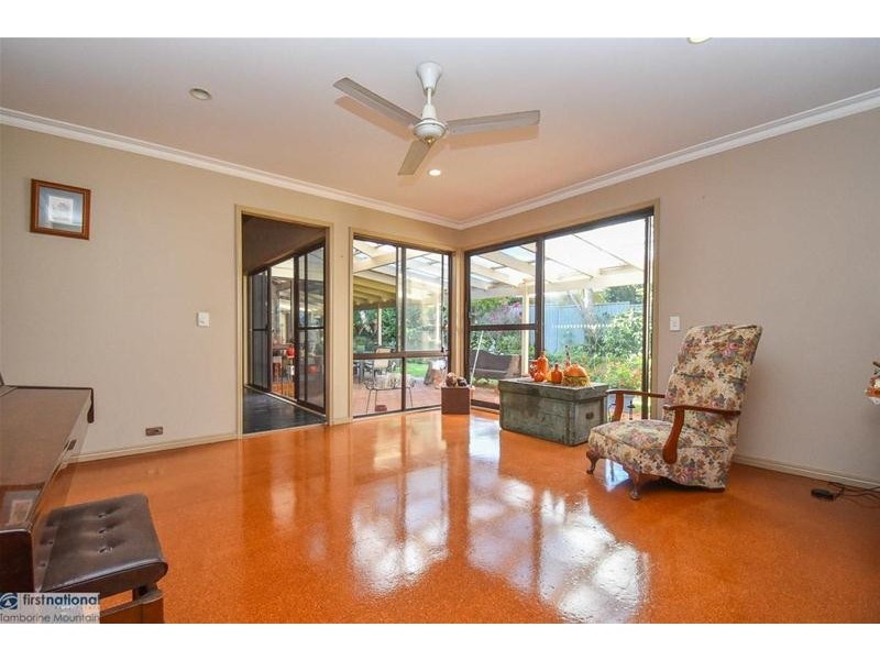 2 Arenga Drive, Tamborine Mountain QLD 4272