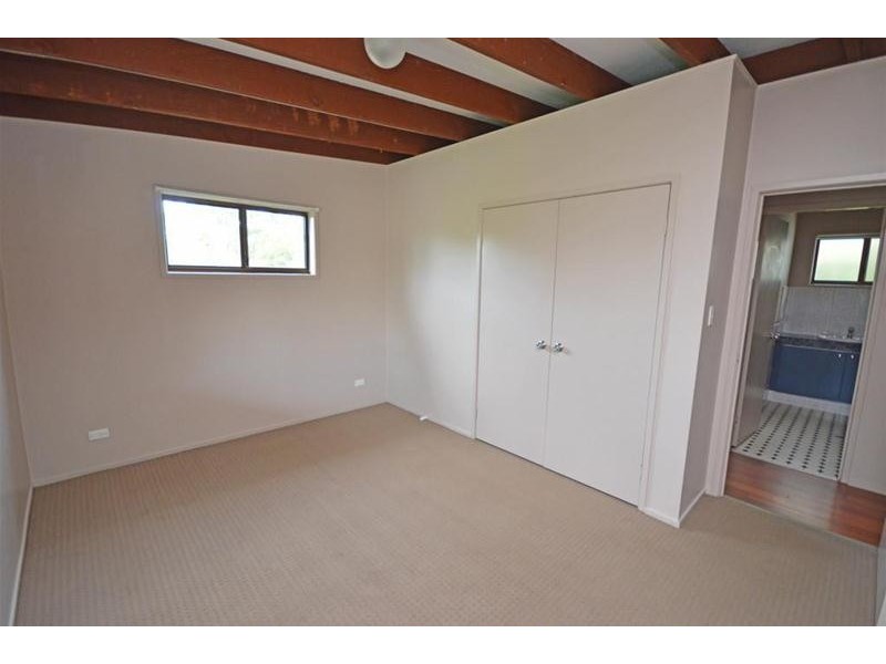 11 Saguaro Court, Tamborine Mountain QLD 4272