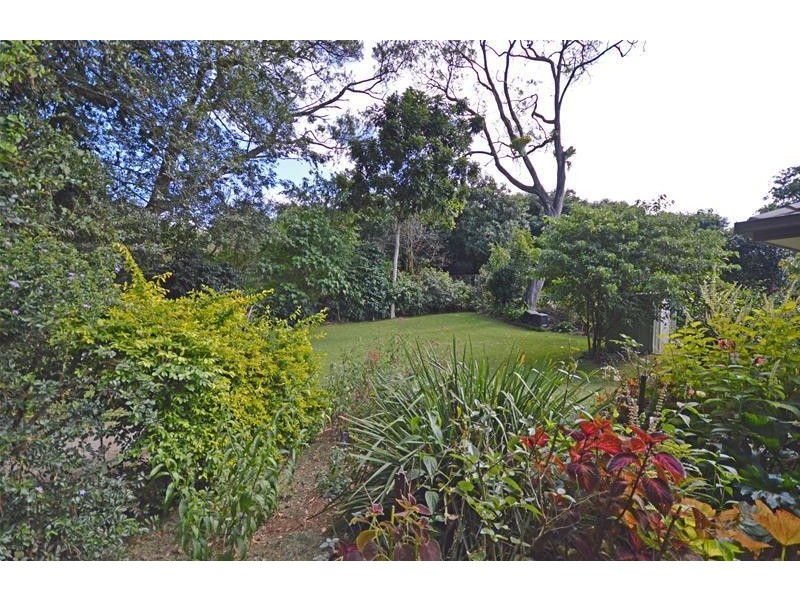 14 North Street, Tamborine Mountain QLD 4272