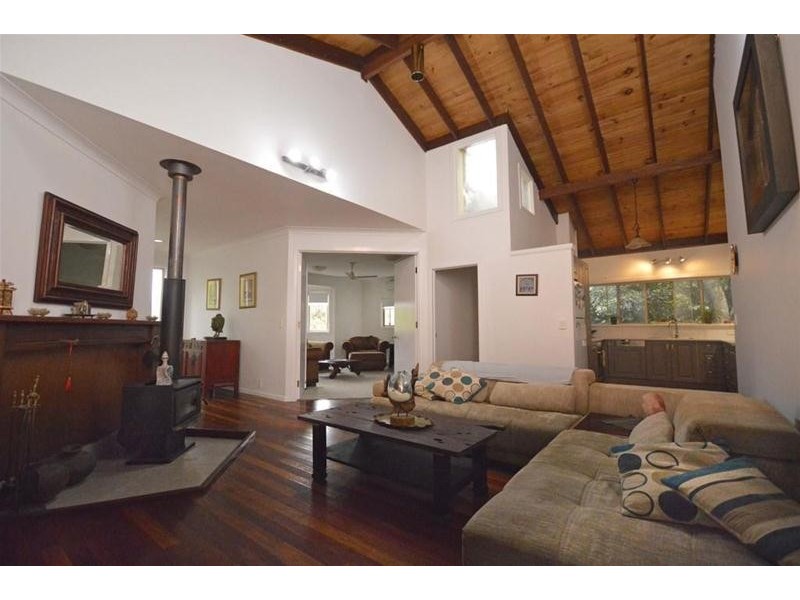 14 Mayon Court, Tamborine Mountain QLD 4272