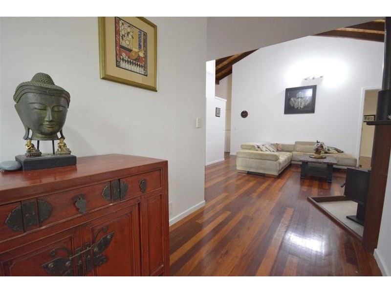 14 Mayon Court, Tamborine Mountain QLD 4272