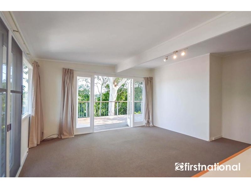 9 Witherby Crescent, Tamborine Mountain QLD 4272