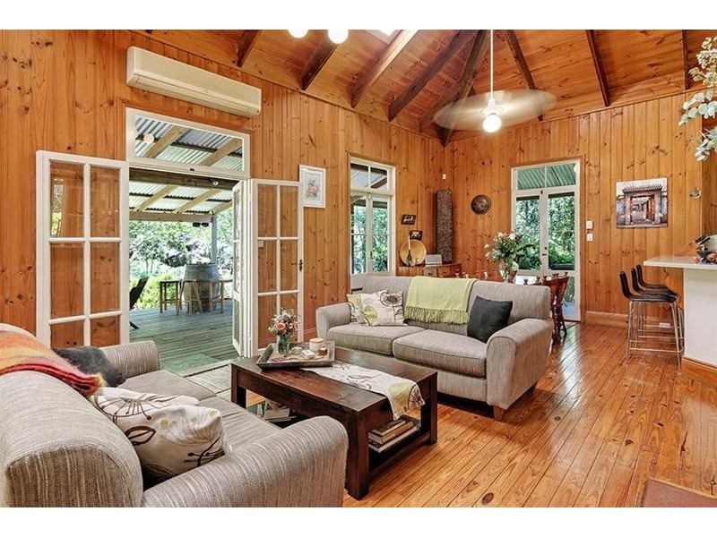 42 Welches Road, Wongawallan QLD 4210