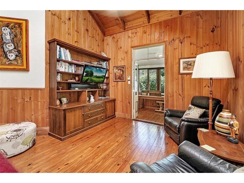 42 Welches Road, Wongawallan QLD 4210