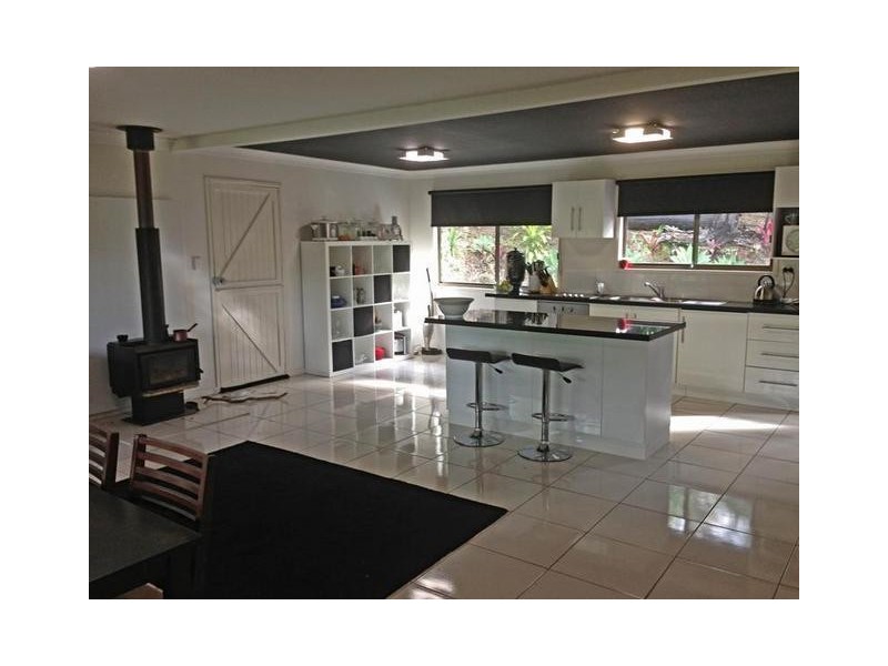 265 Tamborine Mountain Road, Tamborine QLD 4270