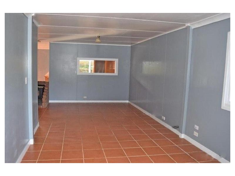 35 Ben Nevis Street, Tamborine Mountain QLD 4272