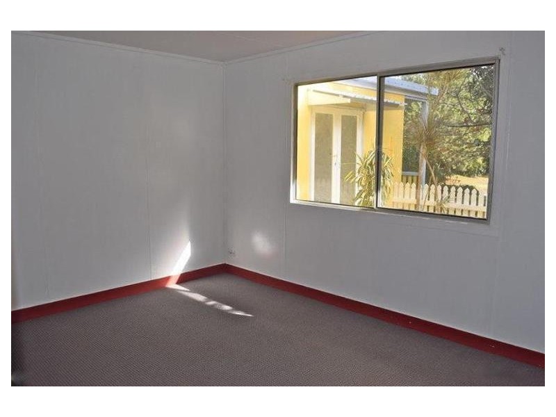 35 Ben Nevis Street, Tamborine Mountain QLD 4272