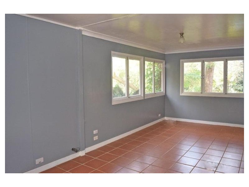 35 Ben Nevis Street, Tamborine Mountain QLD 4272