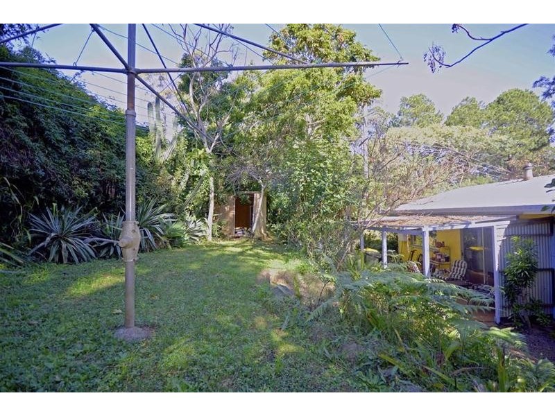 35 Ben Nevis Street, Tamborine Mountain QLD 4272
