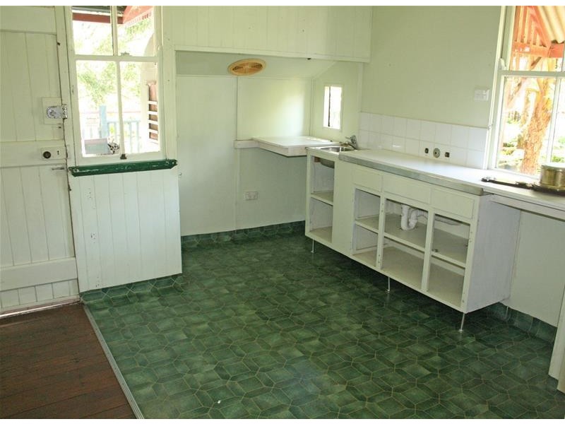 Tamborine Mountain QLD 4272