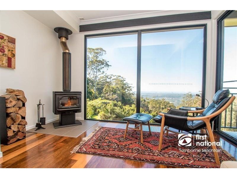 7 Cliff Way, Tamborine Mountain QLD 4272