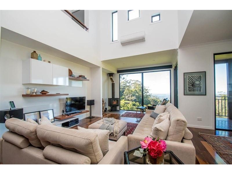 7 Cliff Way, Tamborine Mountain QLD 4272