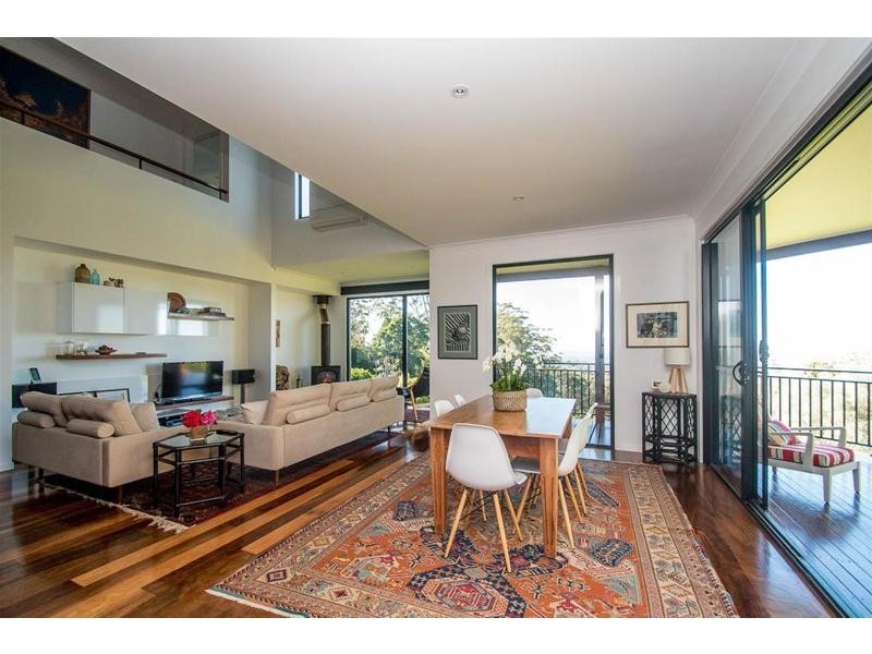 7 Cliff Way, Tamborine Mountain QLD 4272