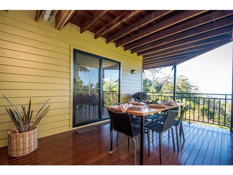 7 Cliff Way, Tamborine Mountain QLD 4272