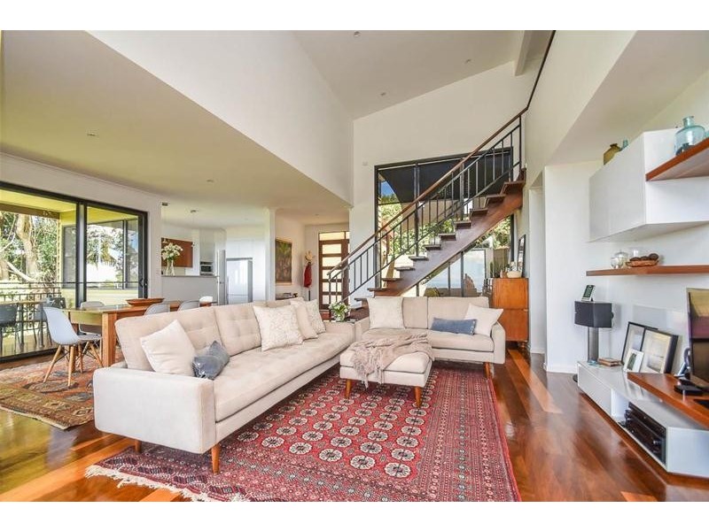 7 Cliff Way, Tamborine Mountain QLD 4272