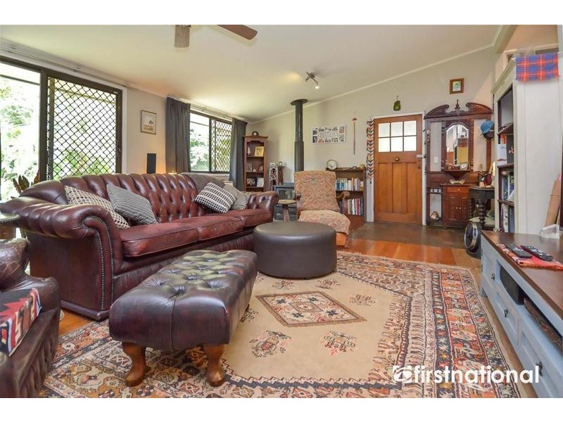 7 Kootenai Drive, Tamborine Mountain QLD 4272