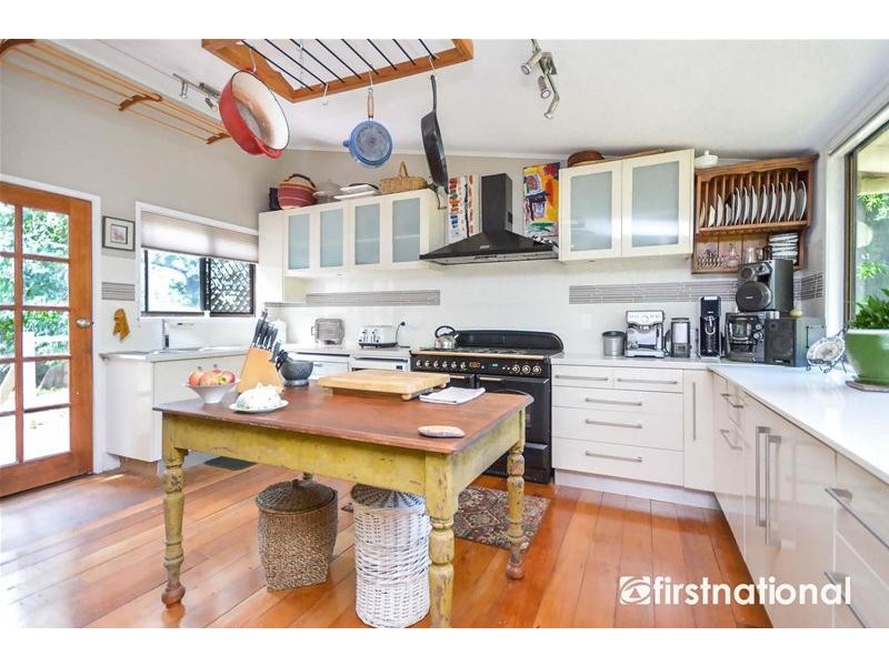 7 Kootenai Drive, Tamborine Mountain QLD 4272