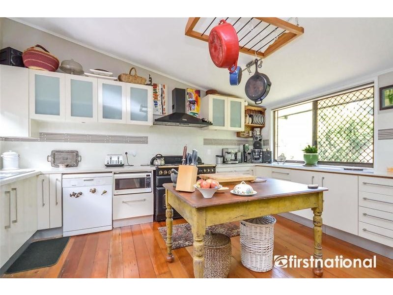 7 Kootenai Drive, Tamborine Mountain QLD 4272