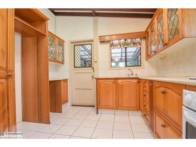 22 Beechmont Avenue, Tamborine Mountain QLD 4272