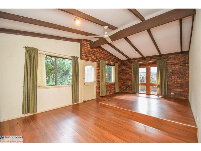 22 Beechmont Avenue, Tamborine Mountain QLD 4272